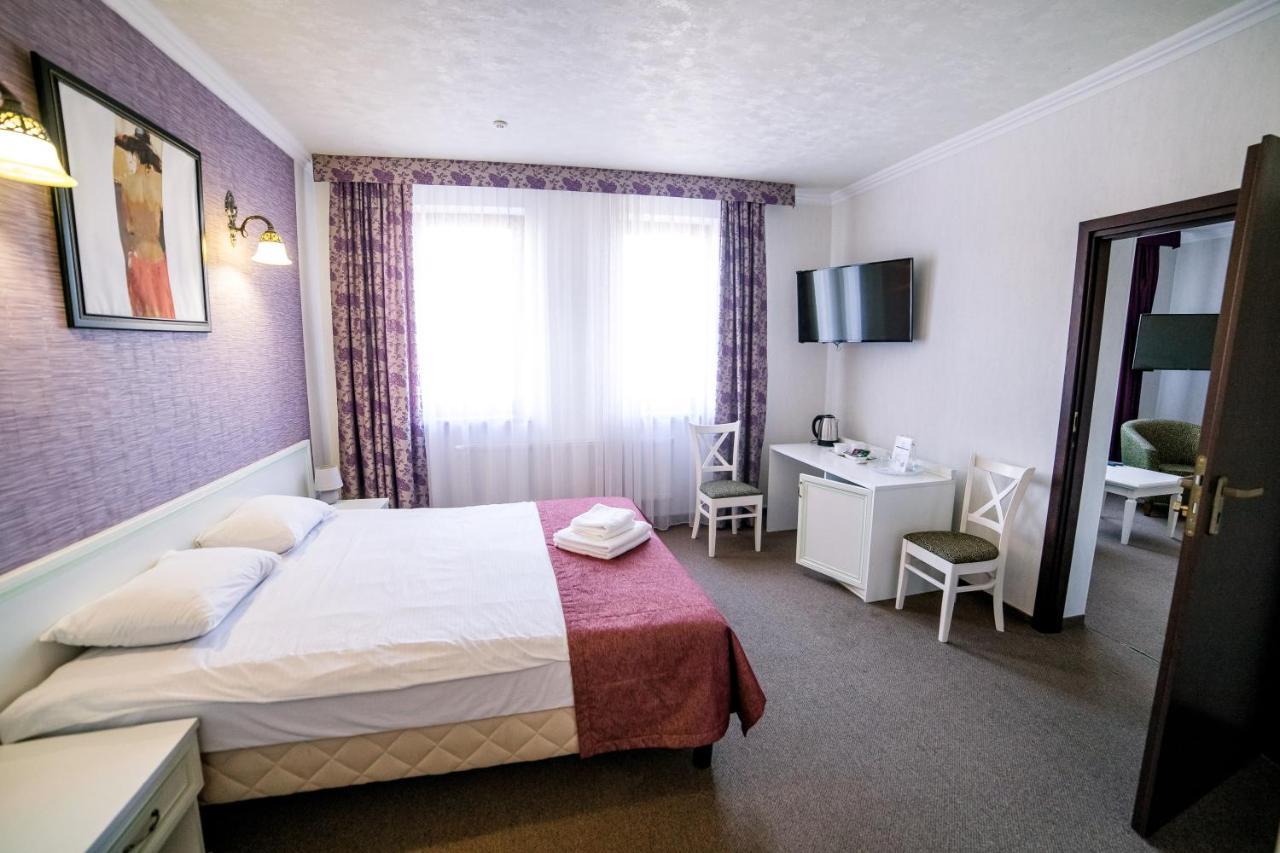 Hotel Solomiya Truskavets Ngoại thất bức ảnh