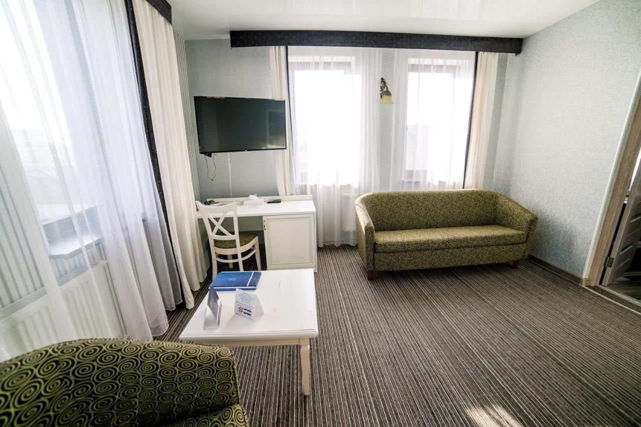 Hotel Solomiya Truskavets Ngoại thất bức ảnh