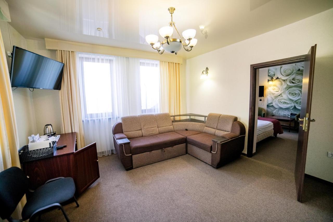 Hotel Solomiya Truskavets Ngoại thất bức ảnh