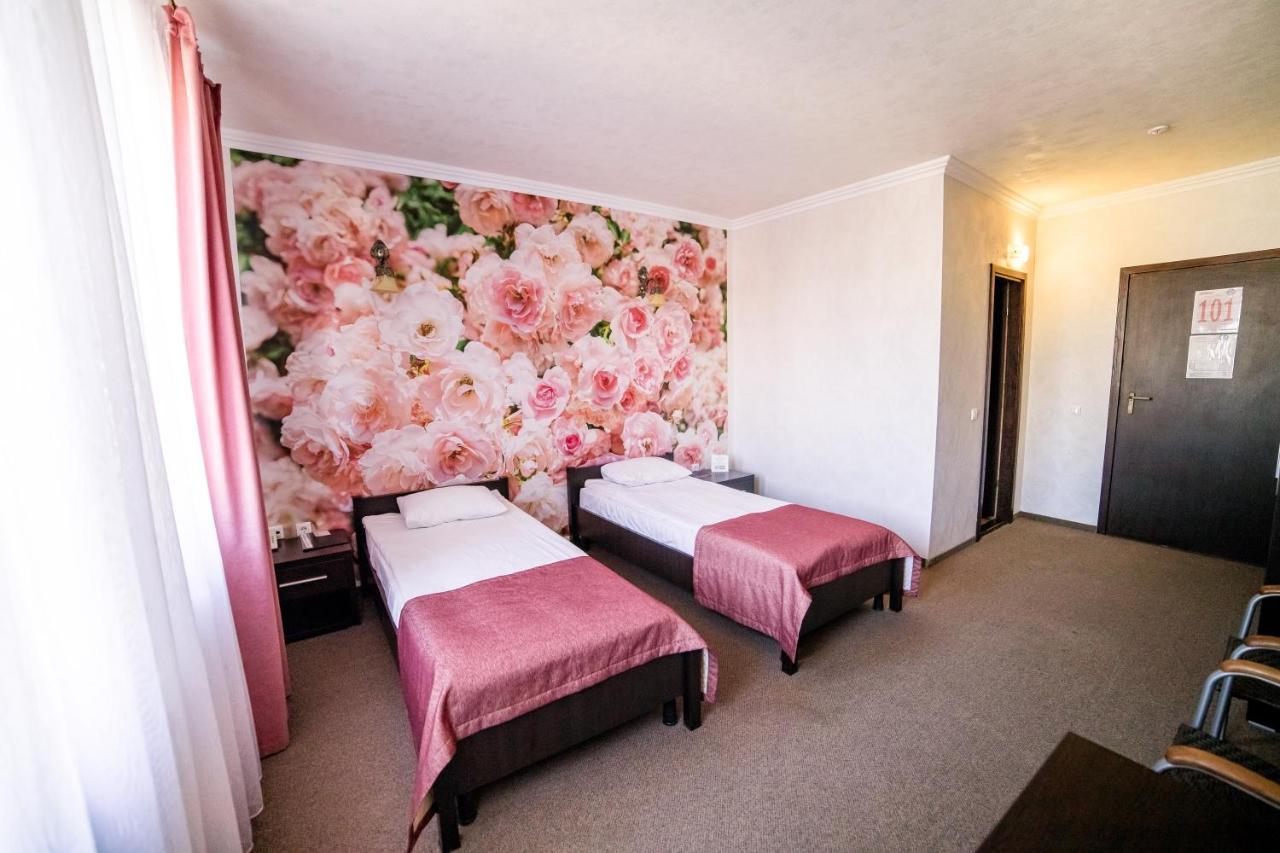 Hotel Solomiya Truskavets Ngoại thất bức ảnh