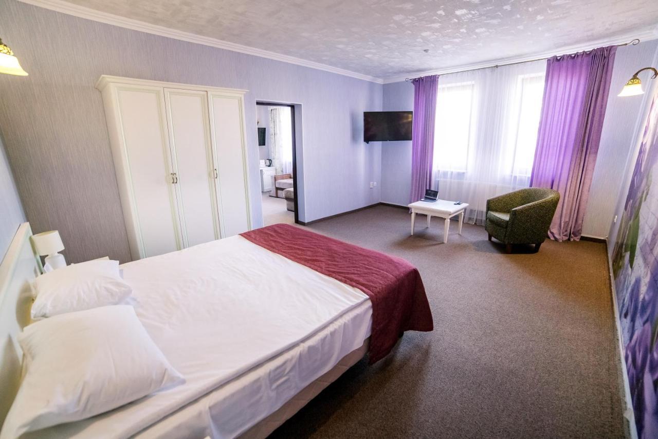 Hotel Solomiya Truskavets Ngoại thất bức ảnh
