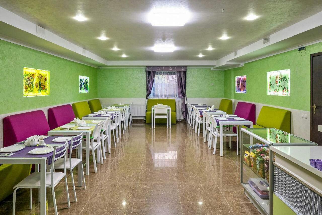 Hotel Solomiya Truskavets Ngoại thất bức ảnh